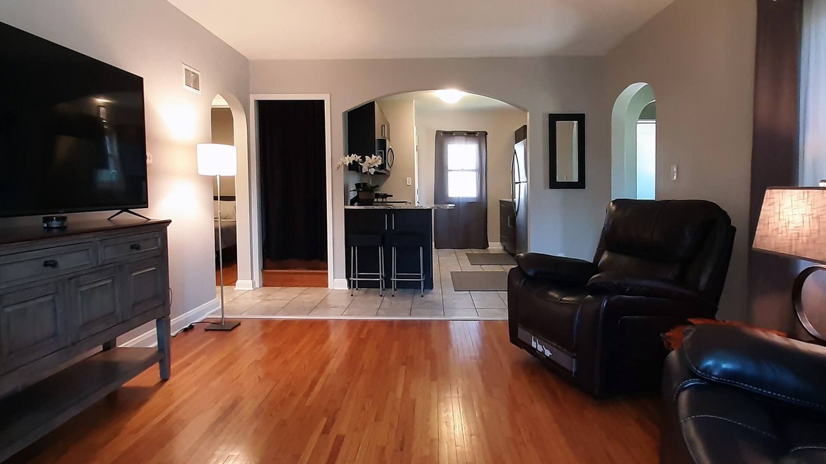 Northrup House | Single Level Living with Comfortable Recliners