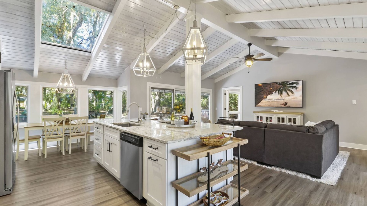 Heritage Woods House | Single level Sea Pines home with a hot tub, just a short walk to the beach!