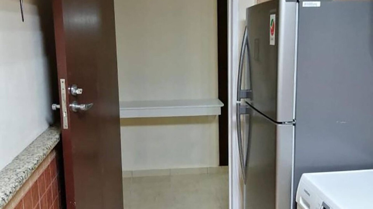 Madinet Borg Al Arab Bed & Breakfast | single private room in north coast apartment