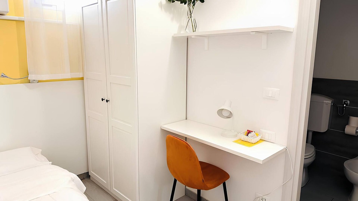 San Lazzaro di Savena House | Single room with private bathroom