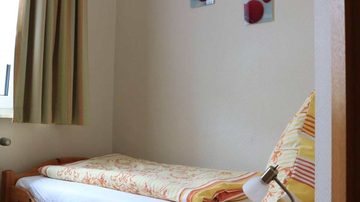 Kirchberg House | Single room with shower/WC - Hotel Weber am Markt