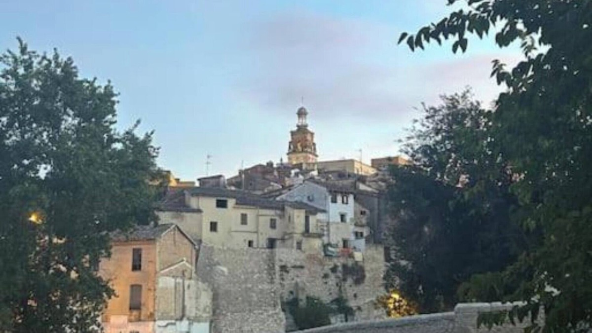 Ontinyent House | Single room in a private house, with shared bathroom near downtown