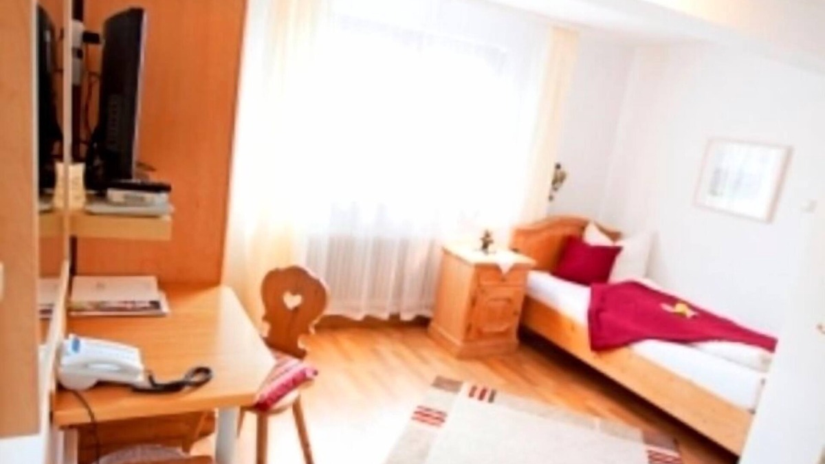 Koenigsbronn Apartment | Single room LANDHAUS