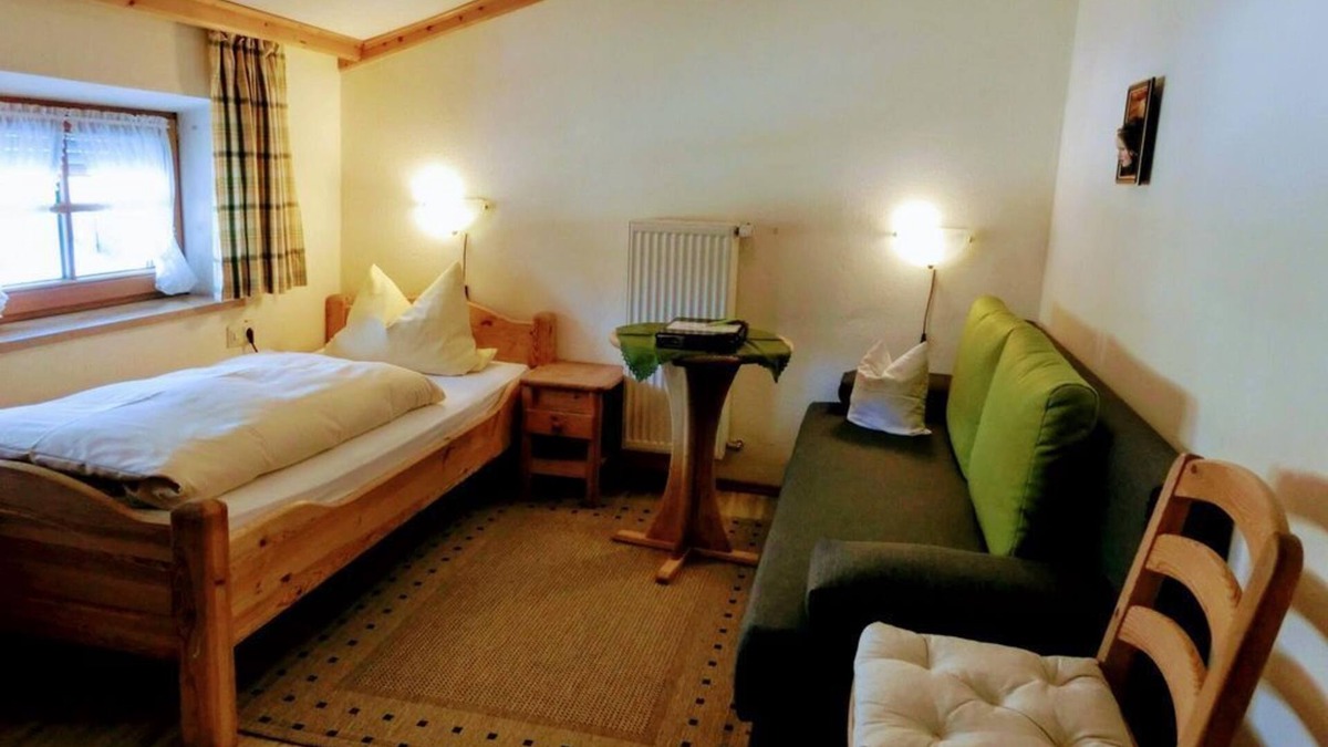 Bad Bayersoien Apartment | Single room No. 5 - Gästehaus Seeleiten