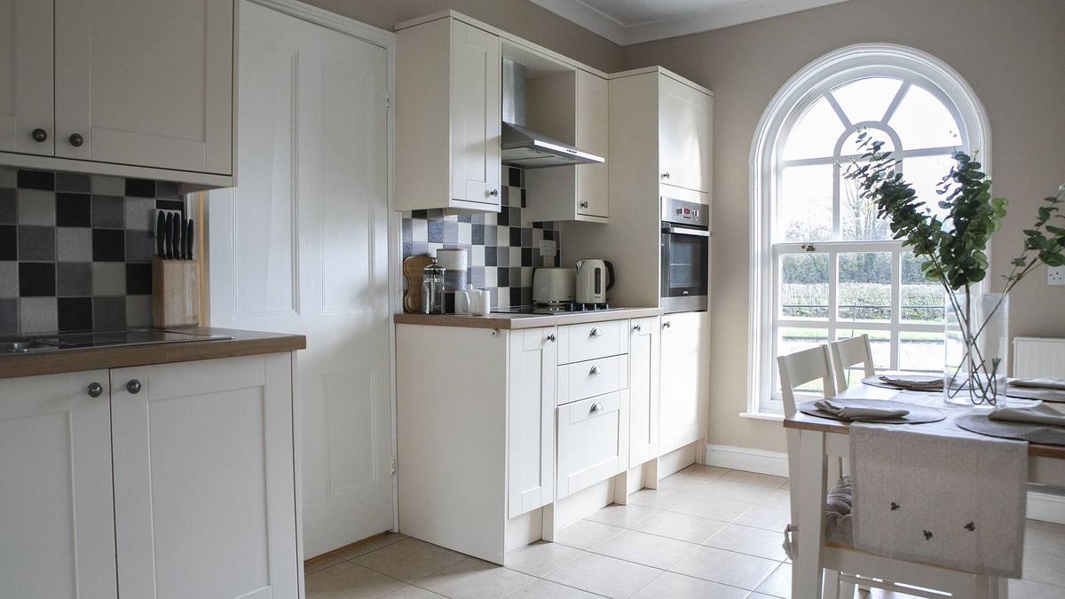 Walshford Cabin | Single storey 2 bedroom lodge