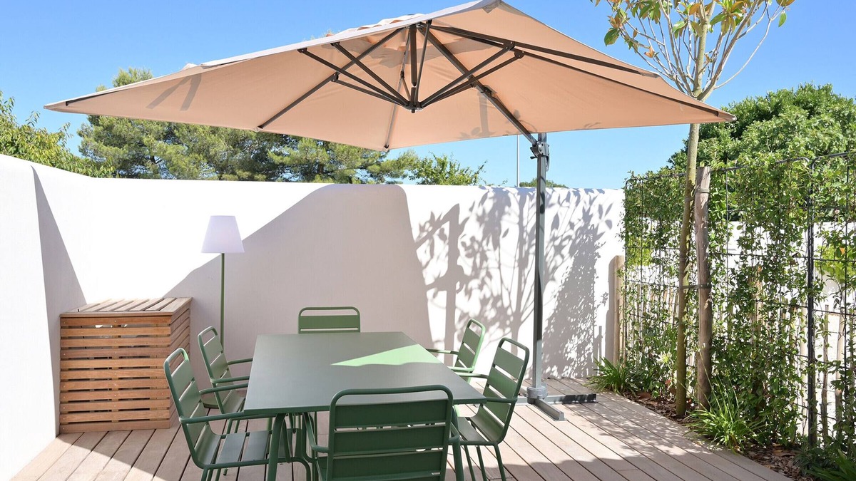 Saint Vivien House | Single-storey house with parking and air conditioning in Saint-Vivien