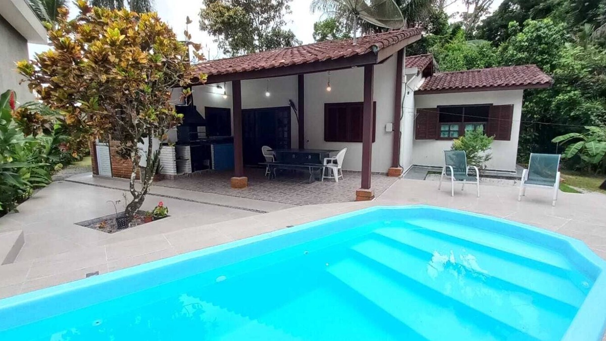 Costa do Sol House | Single-storey house in Costa do Sol condominium, Guaratuba beach, SP, 03 bedrooms.