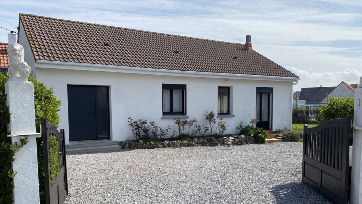 Audresselles House | Single storey with garden