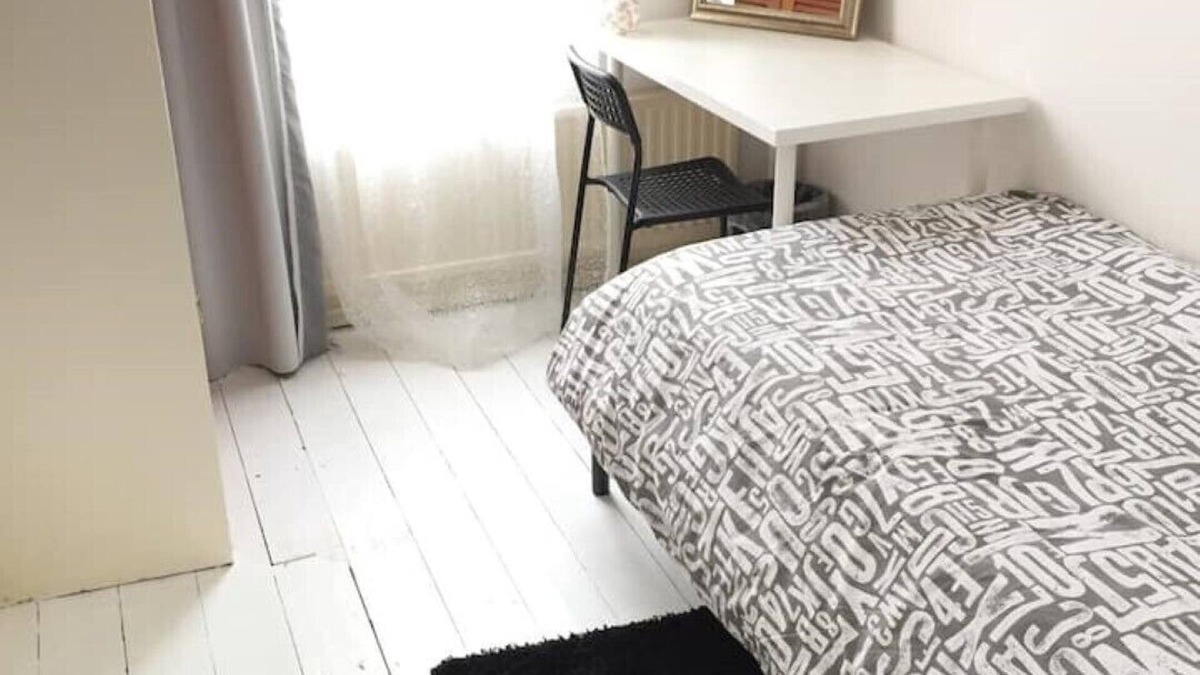 Oadby House | SINGLEBEDROOM IN HEART OF LEICESTER