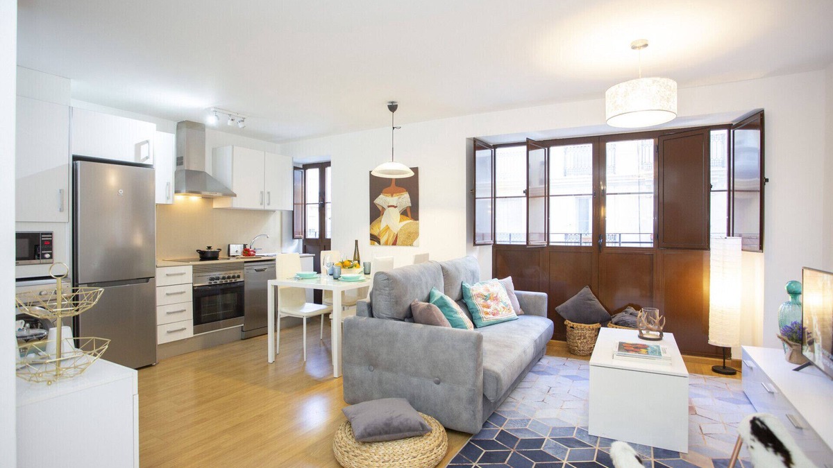 La Roqueta Apartment | SingularStays Valencia Center II