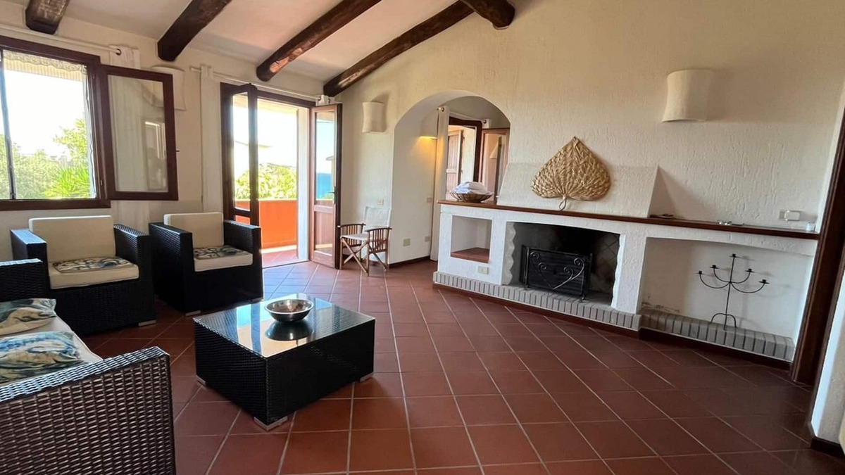 Torre del Pozzo House | Sinis - House with garden on the sea with beautiful sea view