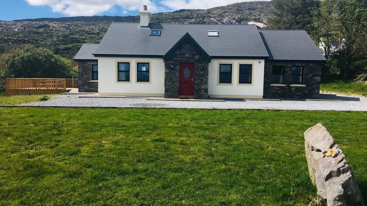 Caherdaniel Cottage | Siobhan's Luxurious Cottage