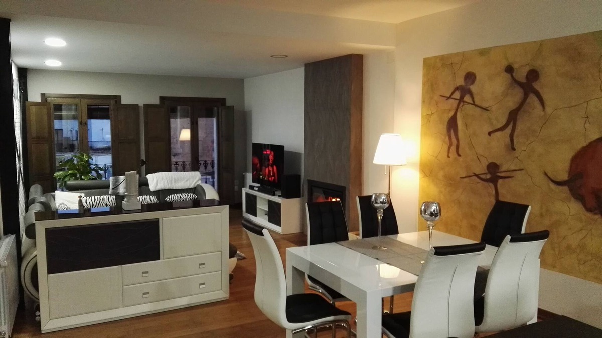 Plaza Mayor Apartment | Sir Galahad Apartments