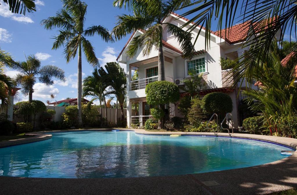 Plaridel House | Sir Nico Guesthouse and Resort