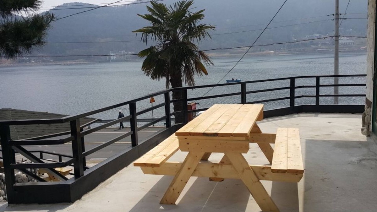 Changwon House | Sirak Pension
