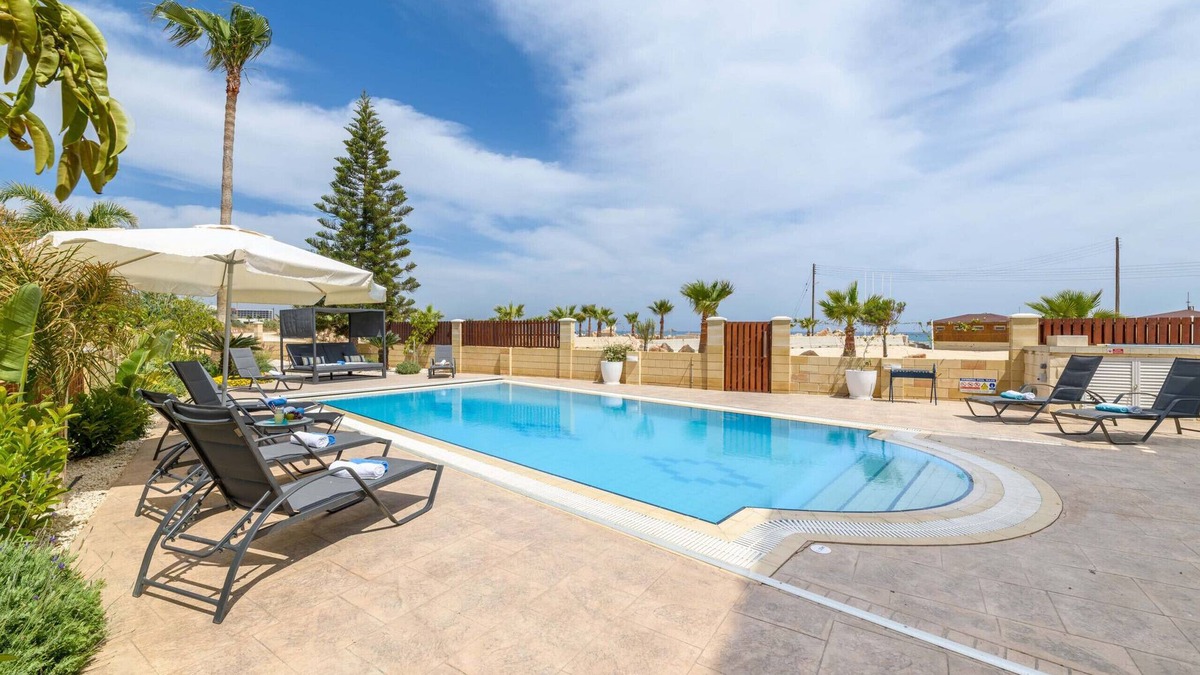 Ayia Thekla Villa | Sirens Beach House