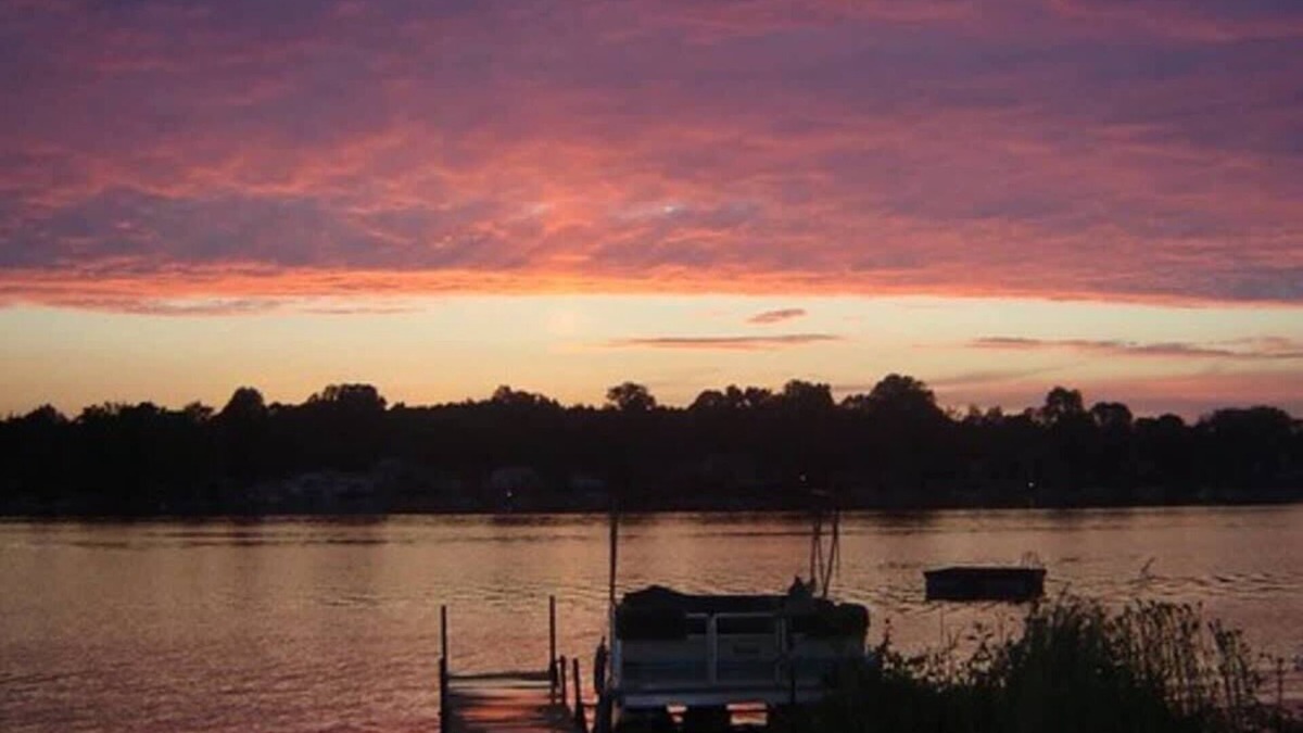 Sister Lakes Cabin | Sister Lake Cottages - Unit 6
