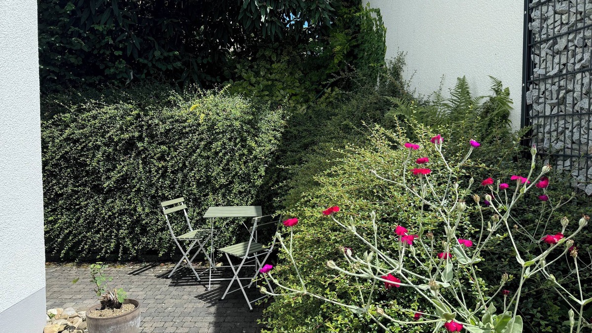 Igstadt Apartment | Sit back and relax - in this quiet, stylish accommodation