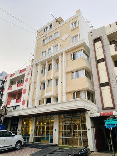 Kota Hotel | Sitevi Inn & Suites