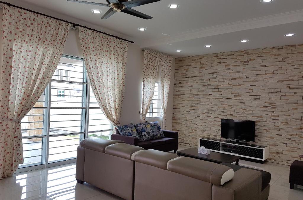 Taman Teratai House | Sitiawan Homestay Entire Semi D home