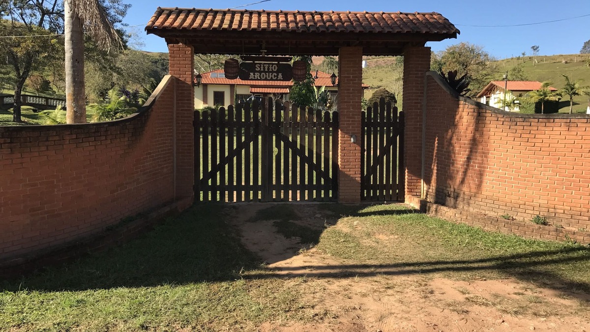 Jarinu House | Sitio Arouca Suitable for family reunion and group of friends