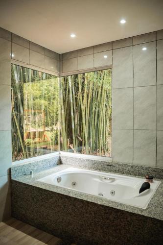 Sao Joao Batista Ski Chalet | Sitio Cantinho da Vovó Cida e Vovô Nilson