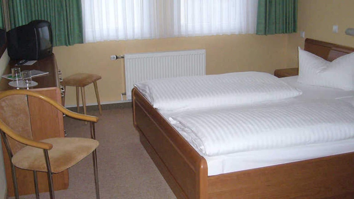 Sangerhausen House | Siute - Rosen-Hotel Sangerhausen