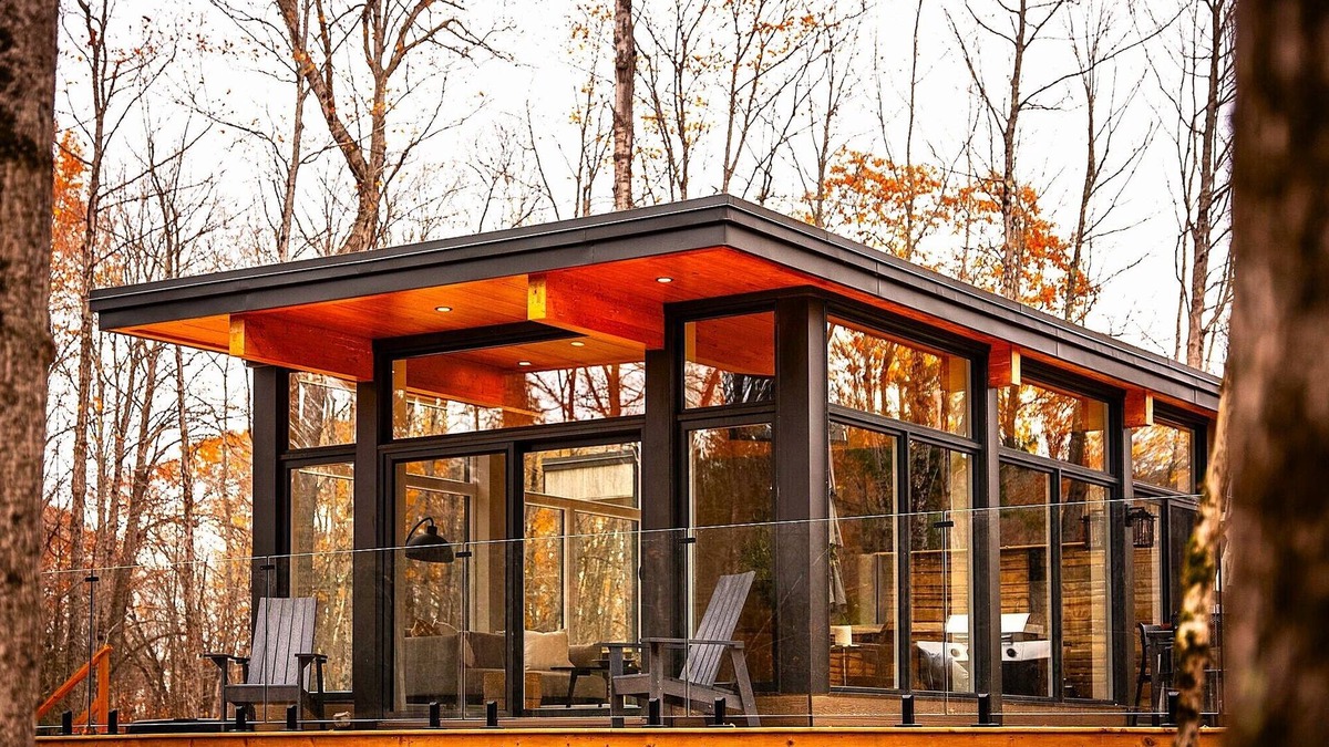 Greater Madawaska Cabin | Sköv Cabin Luxury Escape | Cedar Sauna & Hot tub