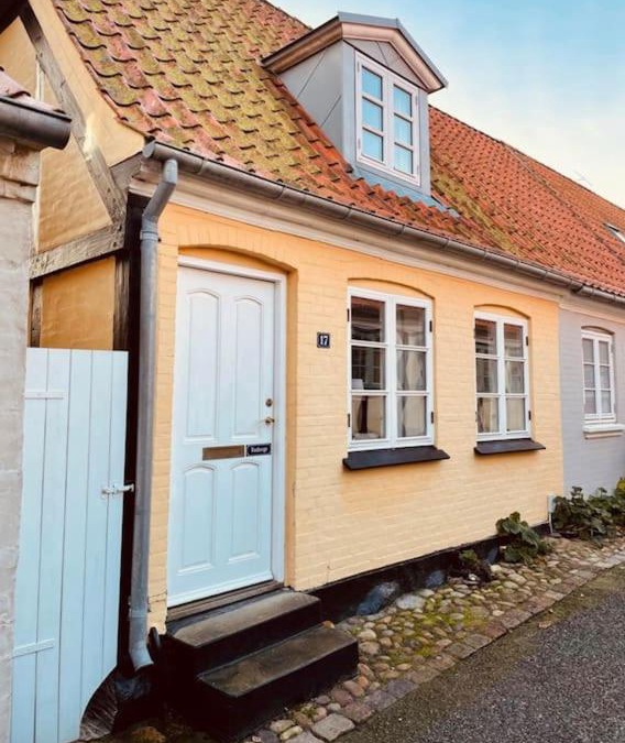 Marstal House | Skønt Skipperhus midt i Marstal.