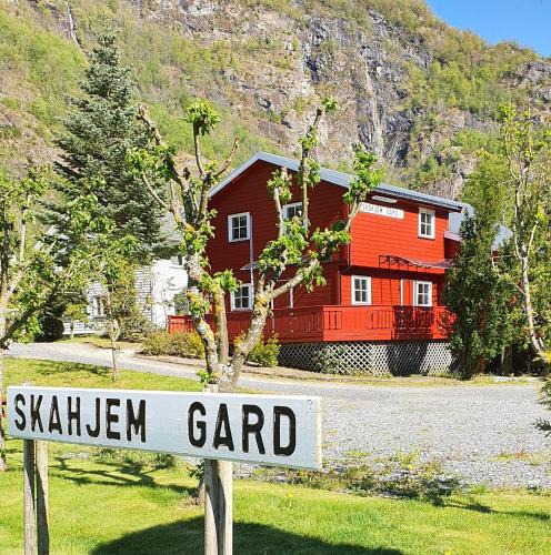 Aurland Apartment | Skahjem Gard