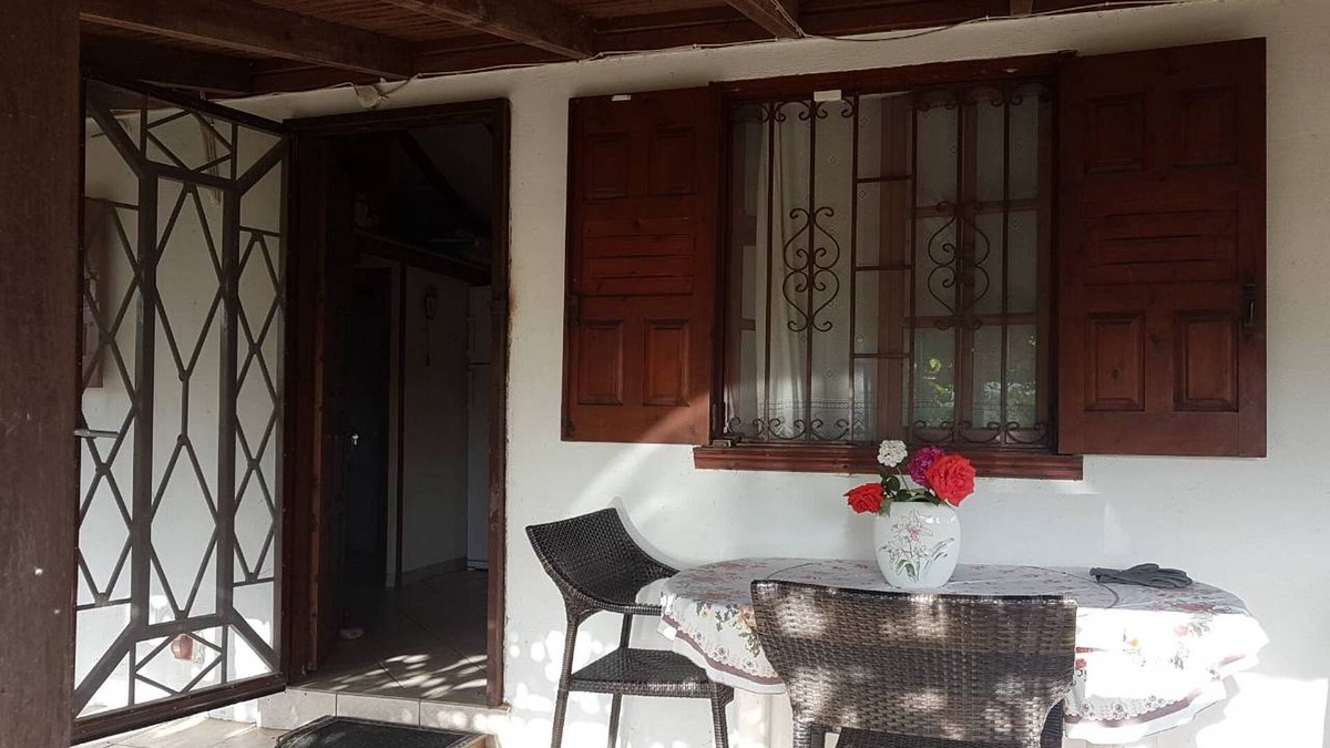 Gythio House | Skala Cottage holiday under the sun