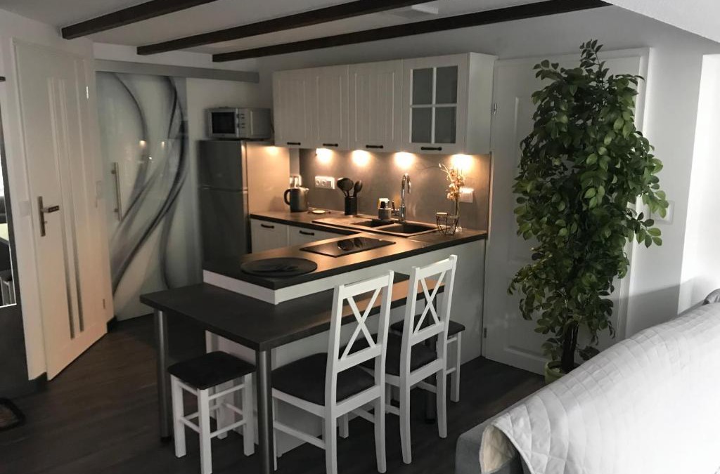 Szczytna Apartment | Skalny ogród