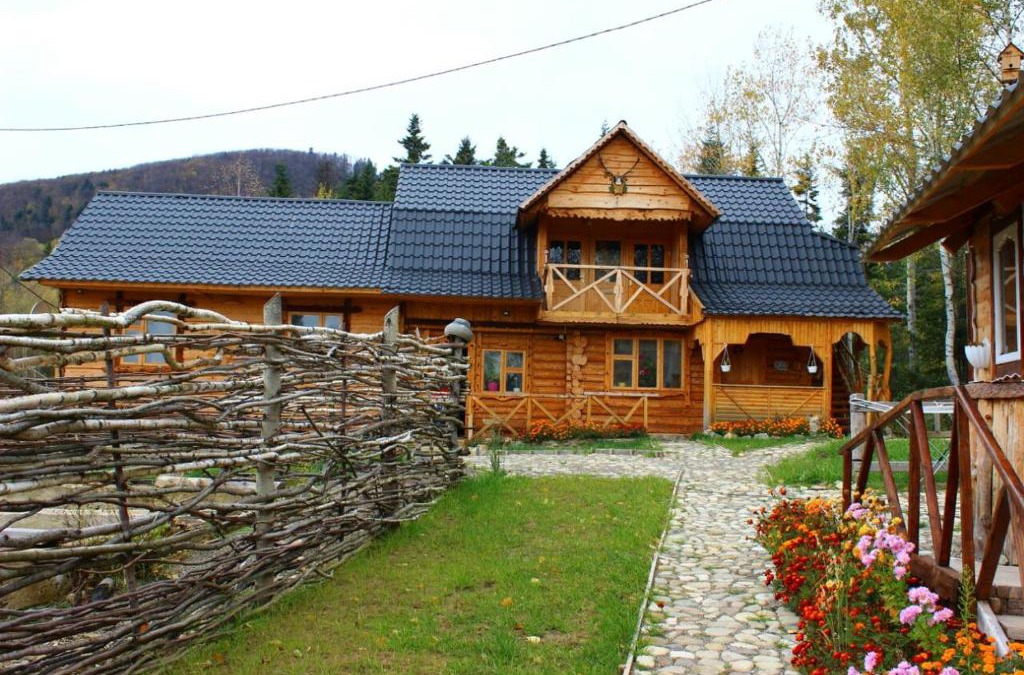 Myhove House | Skhovanka Dovbusha