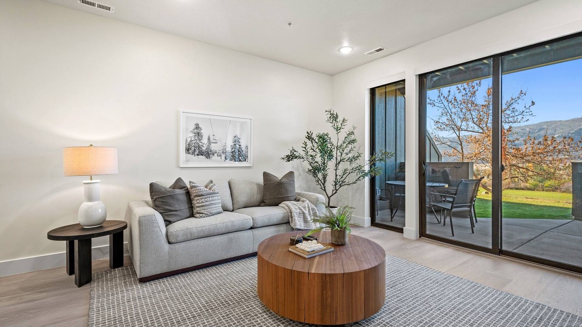 Wolf Creek Condo | Ski and Greens Haven | Mtn Views | Golf | Firepit