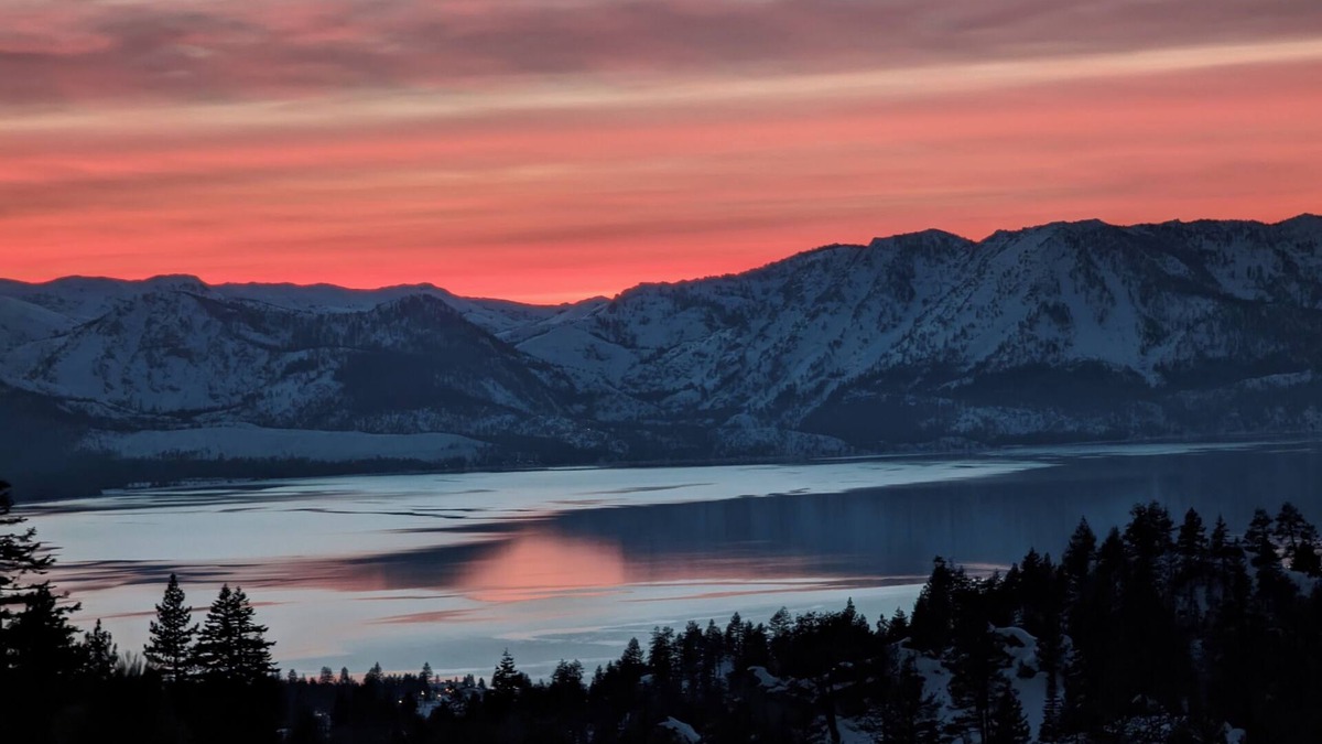 Upper Kingsbury Condo | Ski Bums hideout- The Eagle’s Nest with Fabulous Views of Lake Tahoe.Walk to Ski