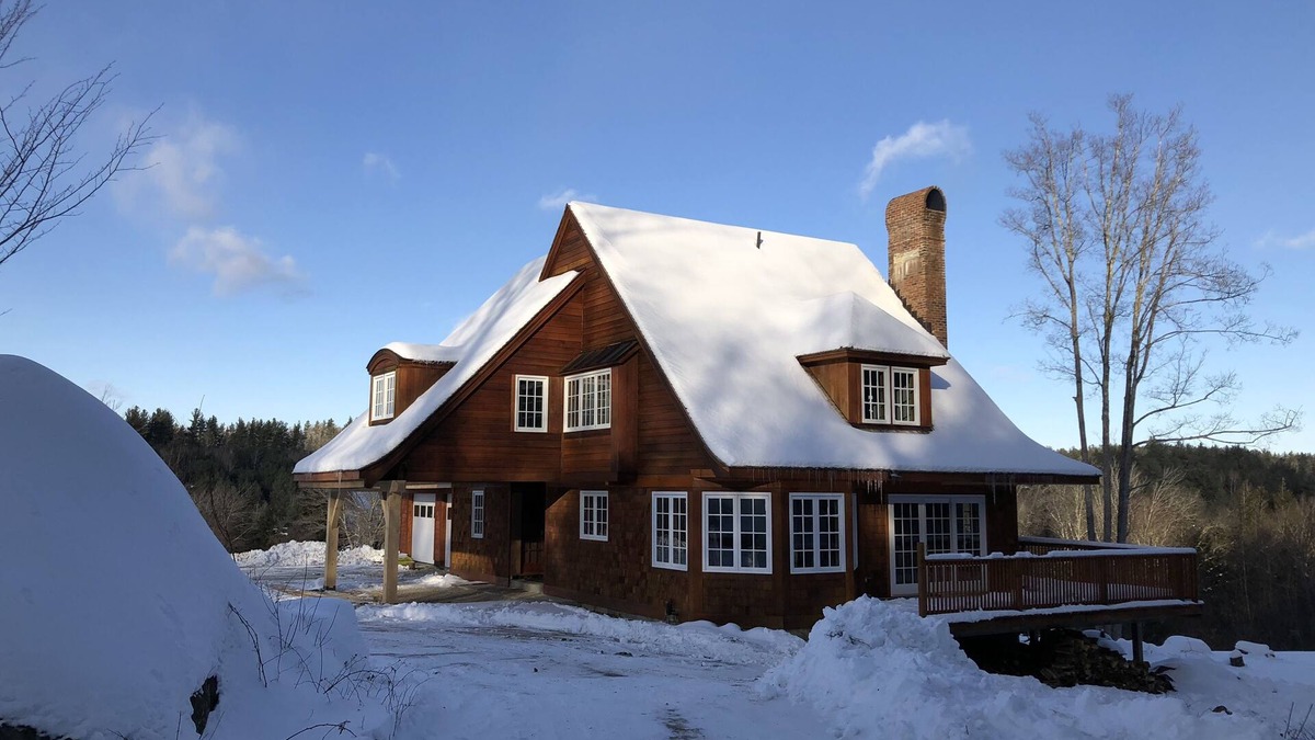 Winhall House | Ski Chalet on private 35 acre property with hot tub + stratton vip parking pass