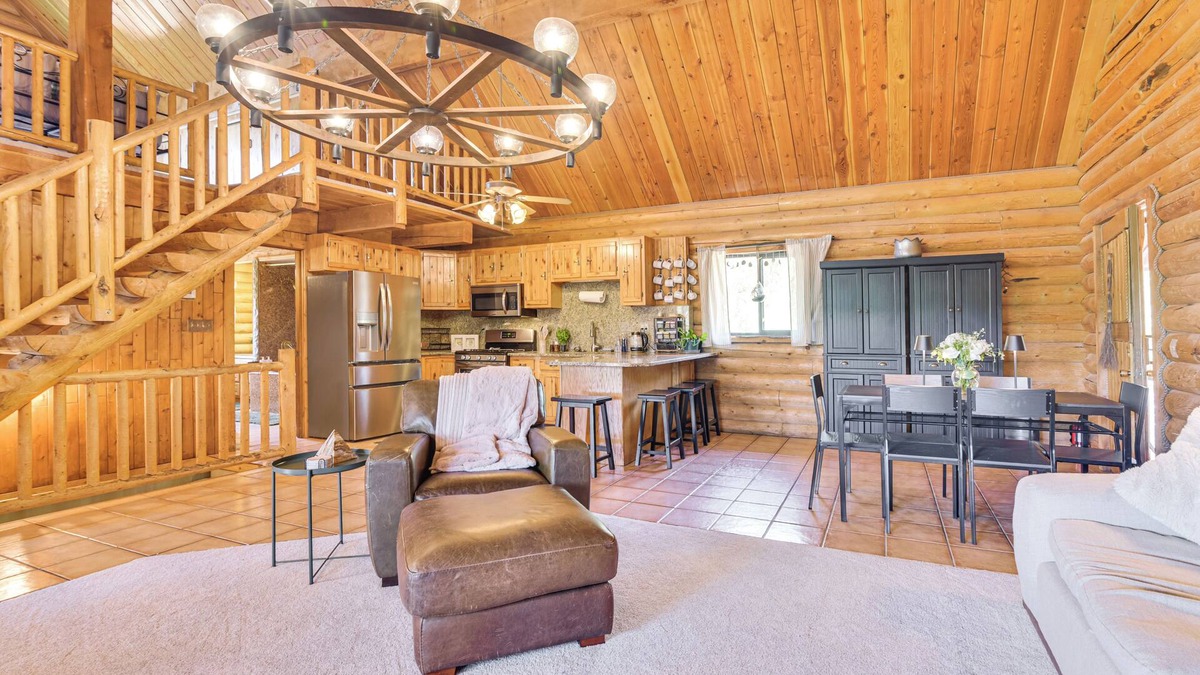 Huntsville Cabin | Ski, Hike & More: Homey Huntsville Retreat!