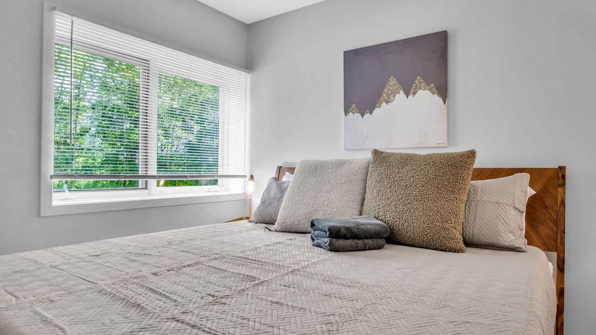 Great Valley Condo | Ski In/Out Condo, King Bed