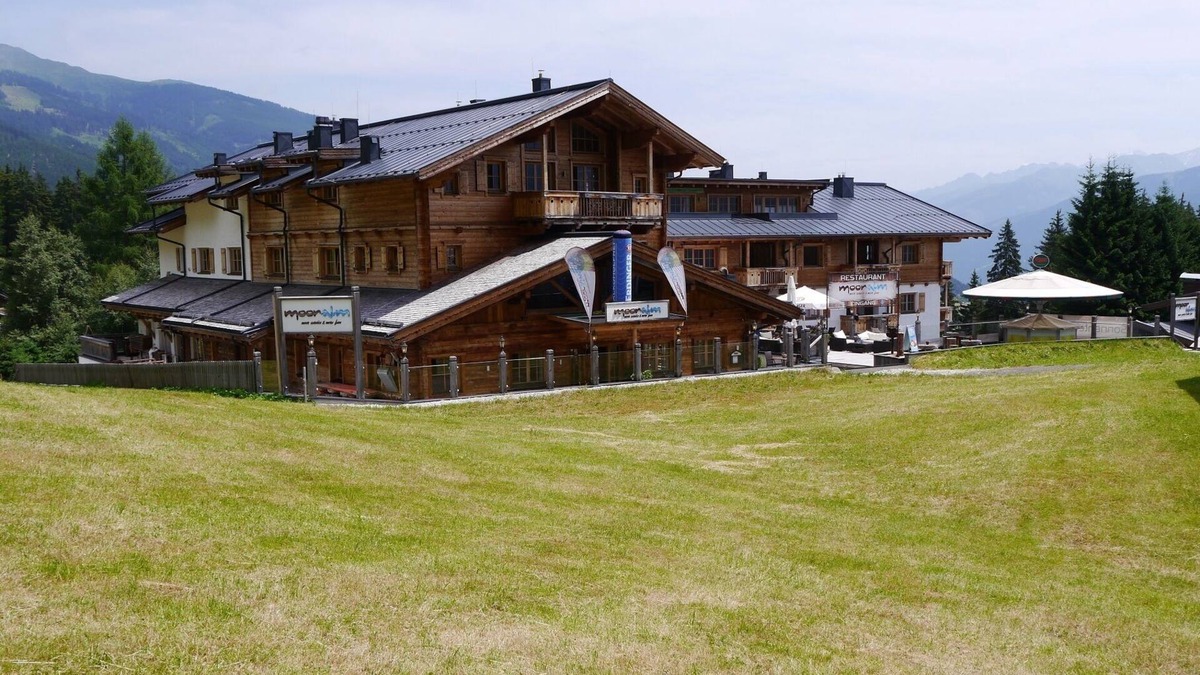 Schonbach Apartment | Ski in ski out apartment for 2 directly on the slopes in the ski resort Kitzbühel Kirchberg