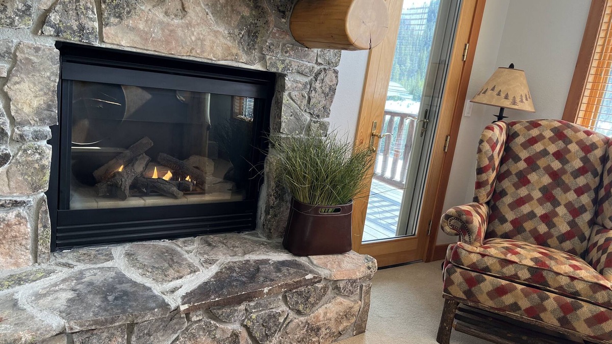 Big Sky Condo | Ski In/Ski Out -Big Sky Montana Condo