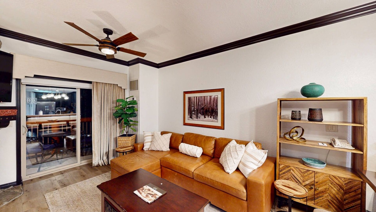 Park City Condo | Ski-in/Ski-Out Condo w/Shared Hot Tubs & Pool, High-Speed WiFi, & Central AC