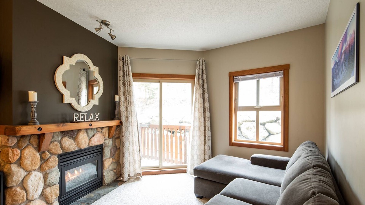 Sun Peaks Condo | Ski in, Ski out Fireside Retreat