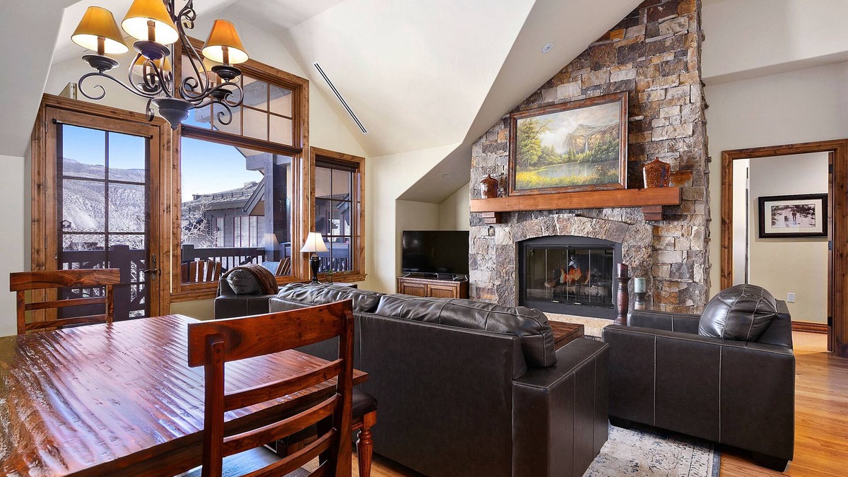 Avon Condo | Ski In/Ski Out! *High end LUXURY Penthouse* Two HUGE Master Suites!