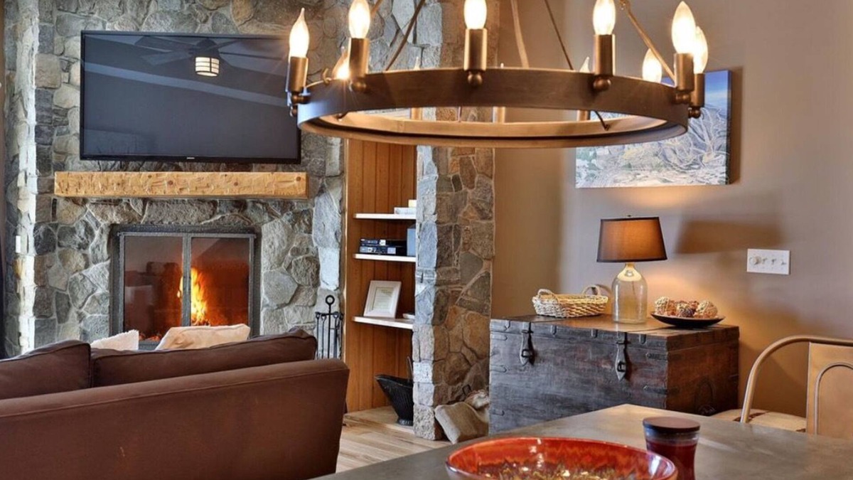 Ludlow Condo | Ski-In/Ski-Out Hike and Swim Okemo Luxury Rustic Condo