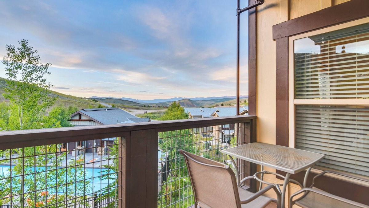Silvercreek Condo | Ski-In/Ski-Out + Pool Access: Granby Ranch Gem