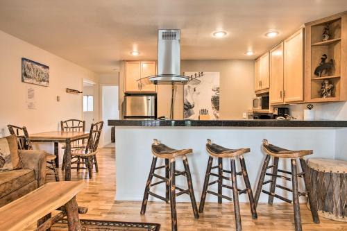 Moose Wilson Road Apartment | Skiers Dream Upscale Condo By Teton Village!
