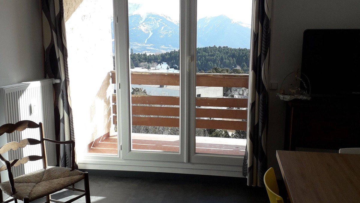 Font-Romeu-Odeillo-Via Apartment | Skiing and hiking nearby