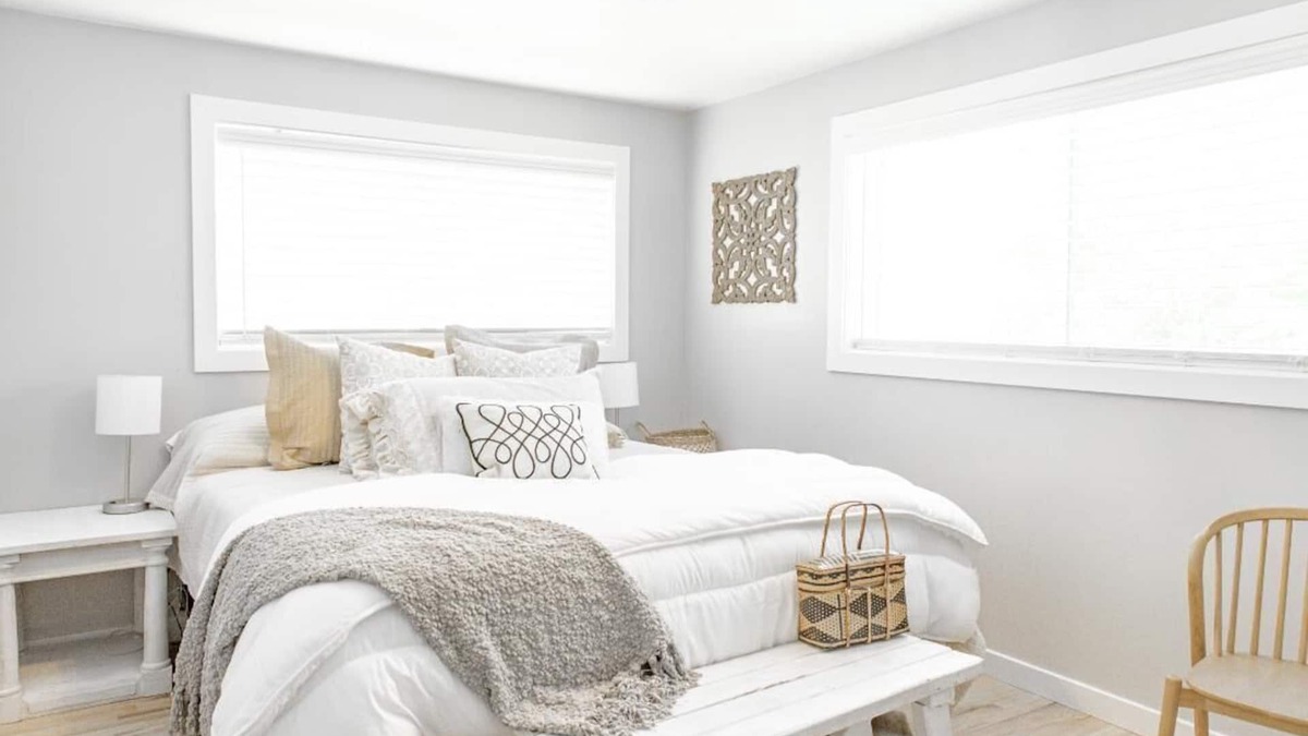 North Ogden House | Skiing! Designed for Comfort, 1 Cal King, 3 queens, Mountain Views Hiking,