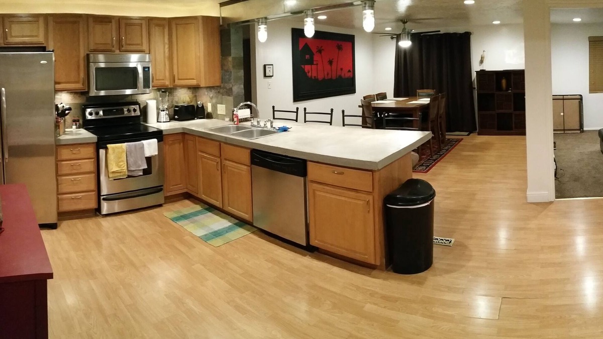 Bountiful House | Skiing, Mt Biking, Climbing, Hiking, Boating, Swimming, ATV Trails.