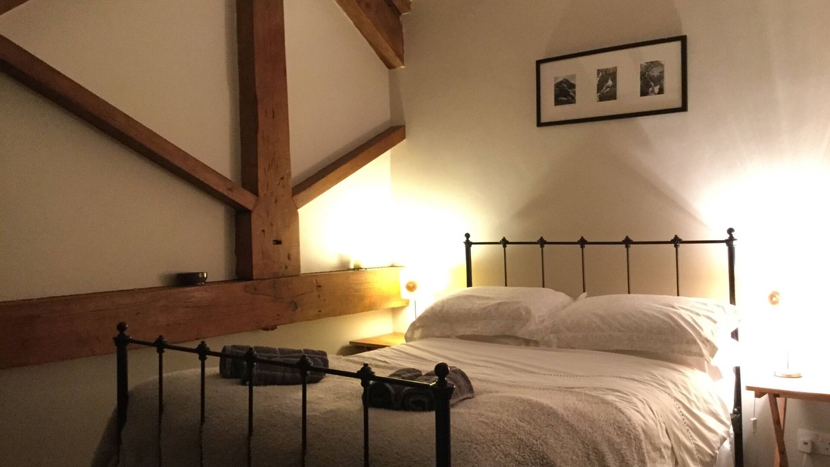 Bethesda House | Skip to the Zipwire and Snowdonia National Park
